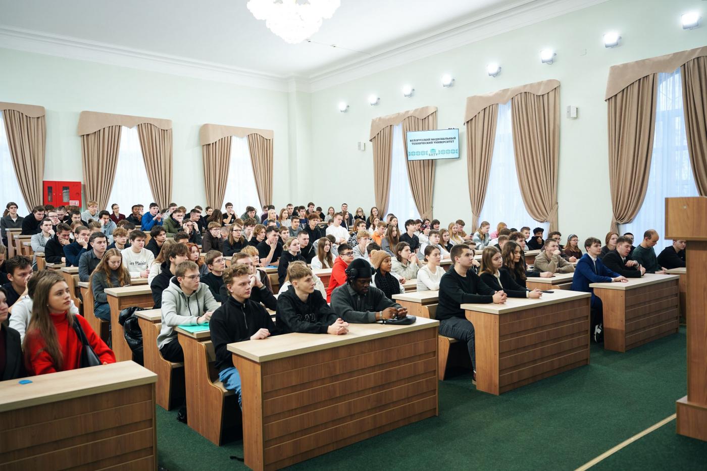 Диалоговая площадка «Наркосбыт. Остановиться вовремя» прошла в БНТУ